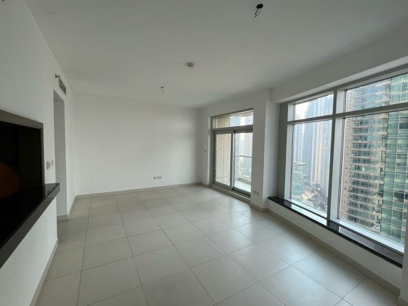 2 Bedroom apartment for rent in Burj khalifa Community in dubai